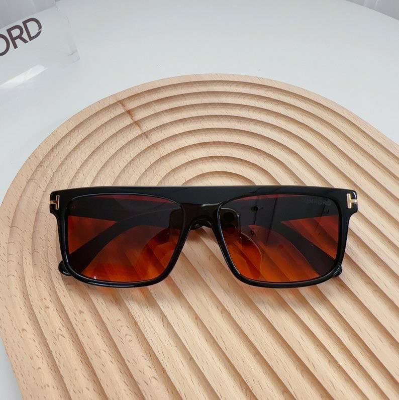 Picture of Tom Ford Sunglasses _SKUfw50166620fw